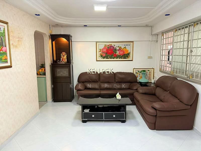 868 Yishun Street 81