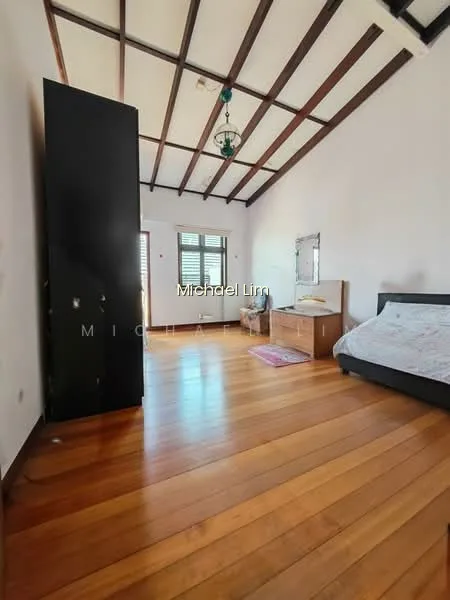 Super Cheap Regular Semi Detached North South Facing Two and Half Storey Unblock View image 1 of 10