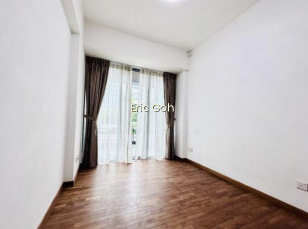 CLEMENTIWOODS CONDOMINIUM photo 5