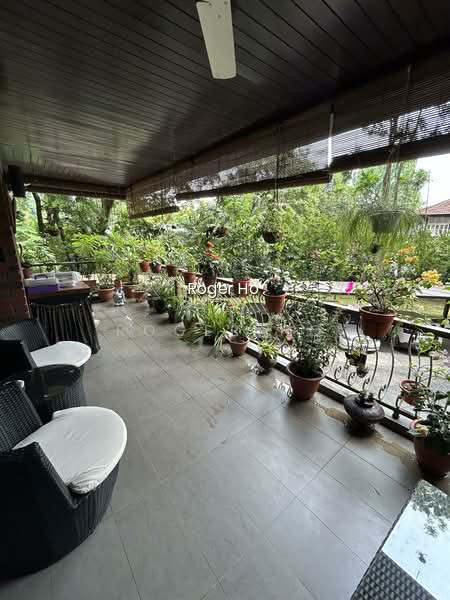 Nassim Mansion image 1 of 9