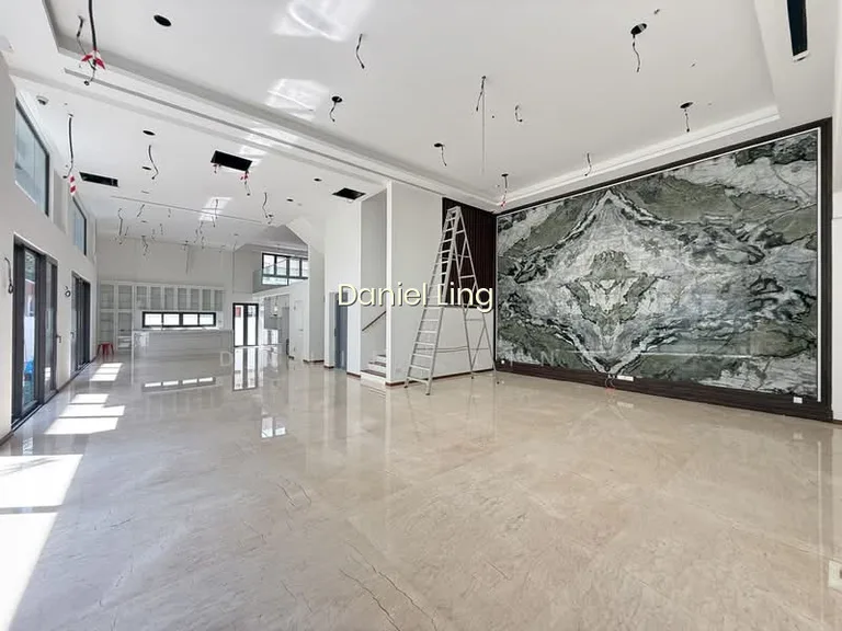 Brand New House Superb Location - D.10 Fernhill. 1KM Scgs image 1 of 10