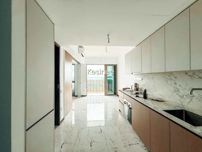 Pasir Ris 8 image 1 of 9