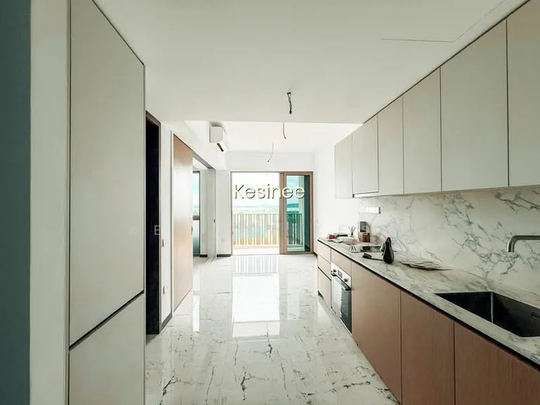 Pasir Ris 8 image 1 of 9