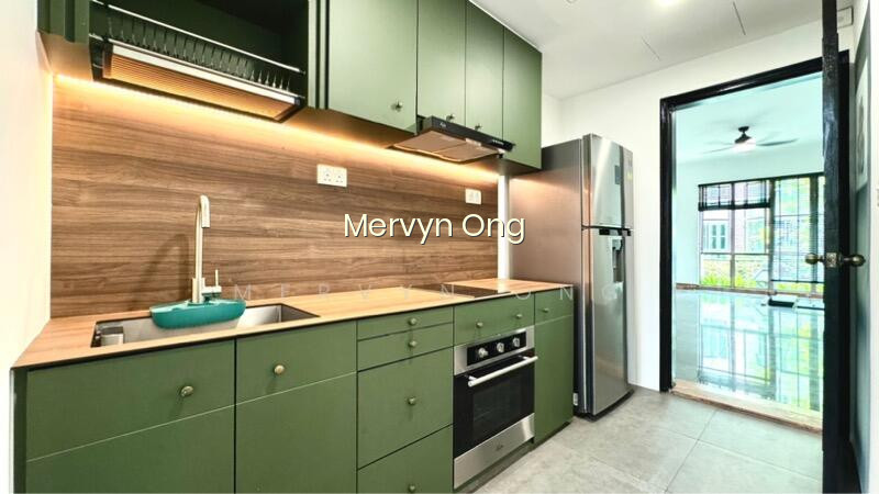 LANDBAY CONDO photo 5
