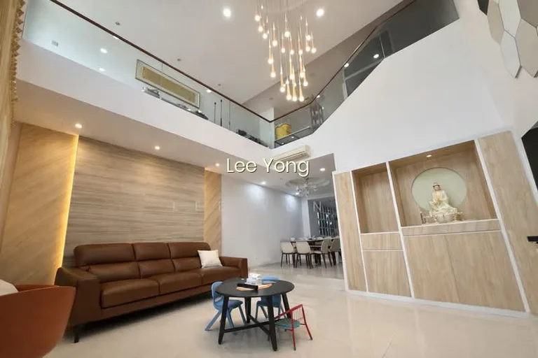 4 Storeys Terrace, With Lift , Loyang Rise , Loyang Villas image 1 of 7