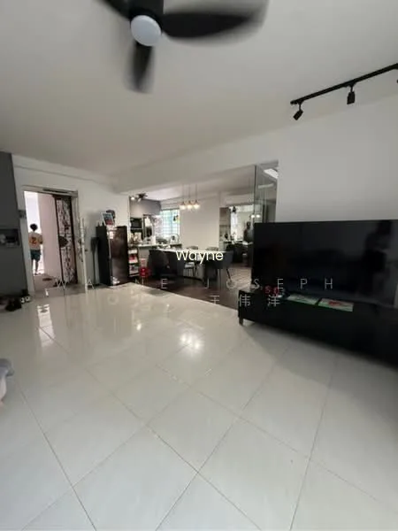 544 Pasir Ris Street 51 image 1 of 10