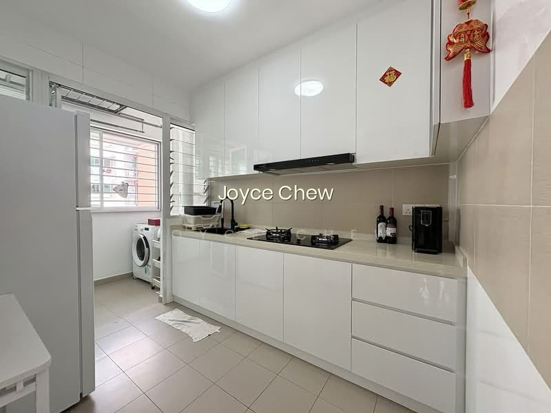 450D BUKIT BATOK WEST AVENUE 6 image 1 of 7