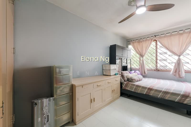 350 YISHUN AVENUE 11 photo 4