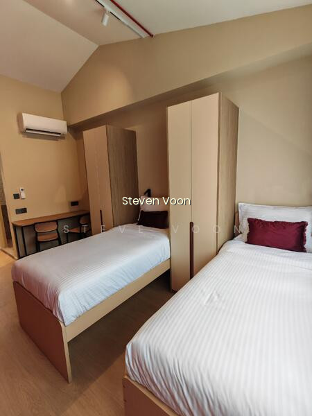 COLIWOO BUKIT TIMAH (SUIT FOR SIM STUDENT AND WORKING PROFESSIONAL)