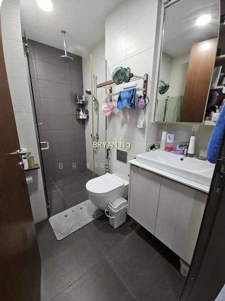 AURA 83 photo 6