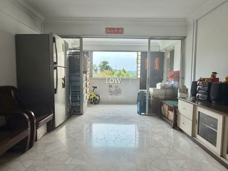 120 MARSILING RISE photo 2
