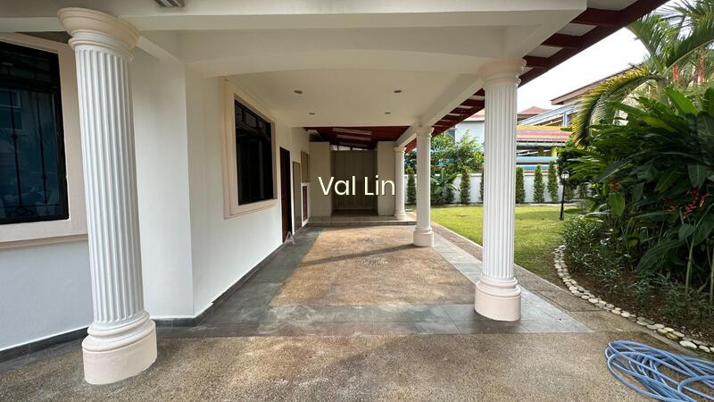 D10 CHEAP HILLTOP BUNGALOW HUGE LAND SUB DIVISIBLE ❤️ BEST FOR DEVELOPER & HUGE FAMILY 1KM NYPS RGPS photo 5