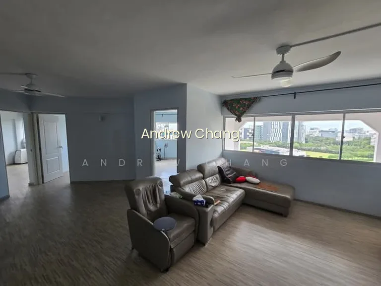 209 Bukit Batok Street 21 image 1 of 6