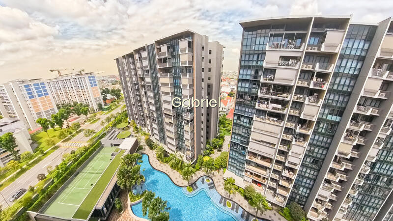 THE GARDEN RESIDENCES photo 3