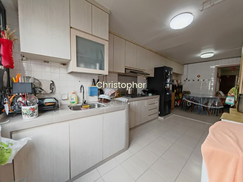 8 TECK WHYE AVENUE photo 4