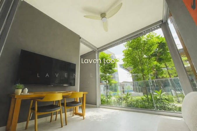 PHOENIX RESIDENCES 7