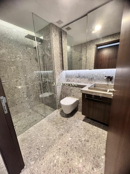 One Pearl Bank photo 4