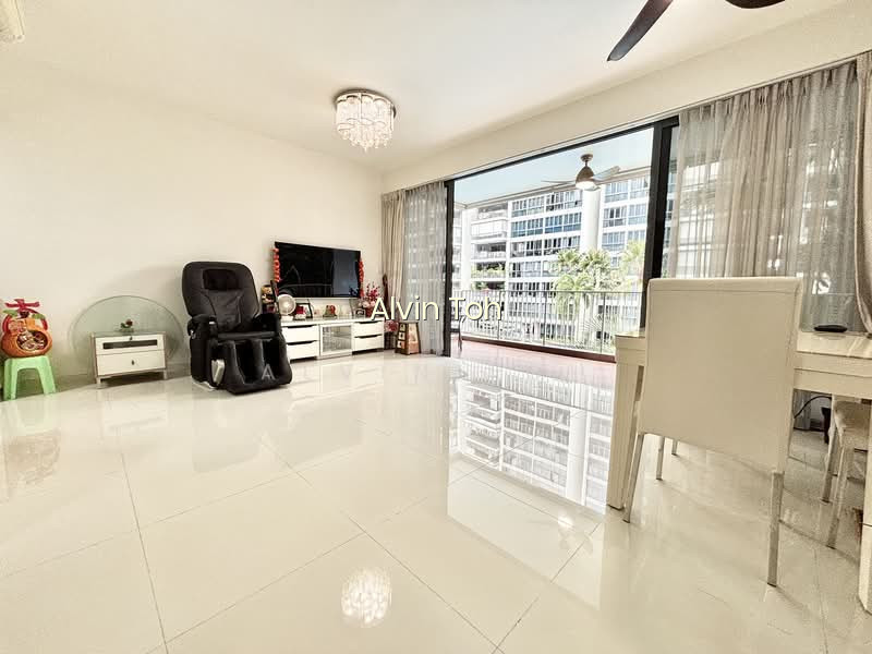 SKYPARK RESIDENCES photo 3