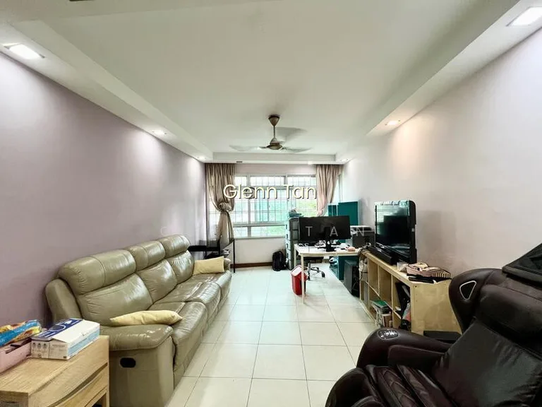 272B Sengkang Central image 1 of 10