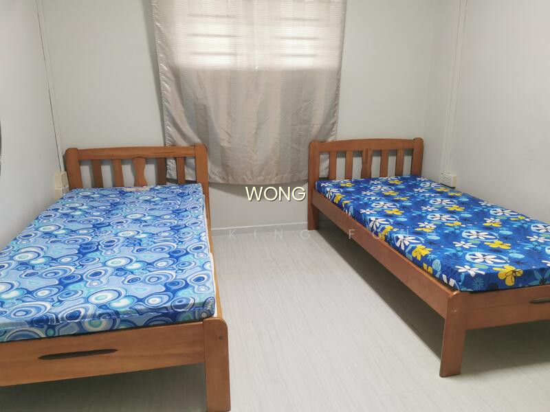 319 ANG MO KIO AVENUE 1 image 1 of 10
