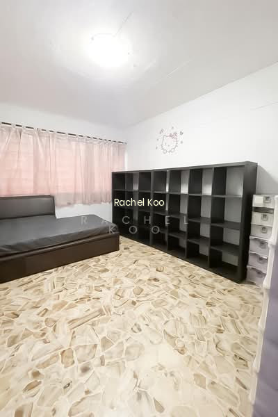 523 JURONG WEST STREET 52 photo 4