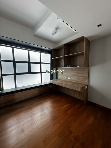 LINCOLN SUITES photo 2
