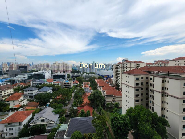 STIRLING RESIDENCES photo 5