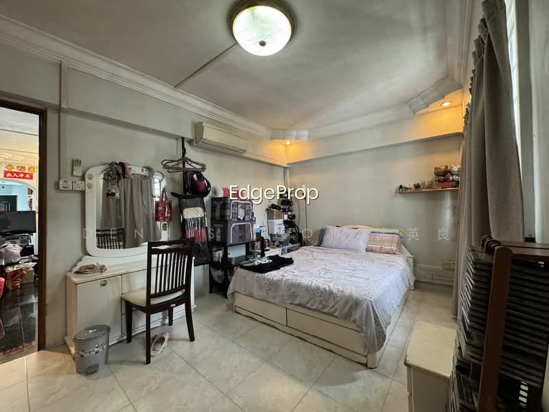 5 TECK WHYE AVENUE photo 2
