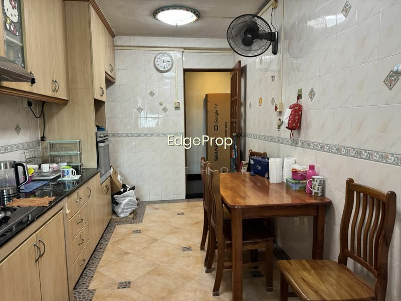 5 TECK WHYE AVENUE photo 4