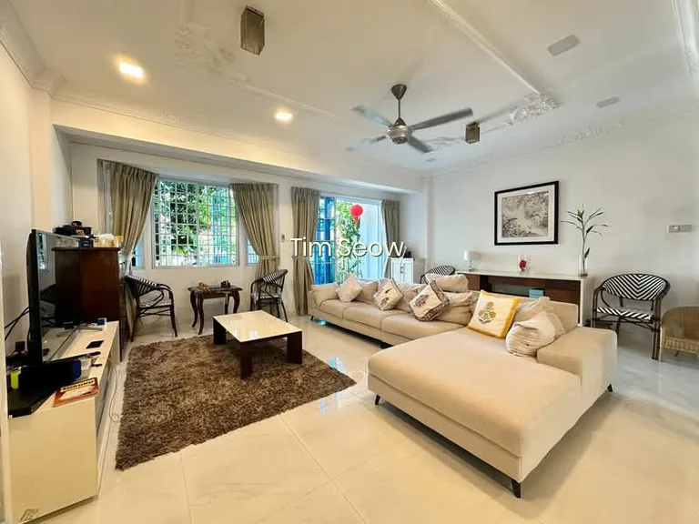 Opera Estate-2.5STY Terr(walk to Bedok Mrt) image 1 of 10