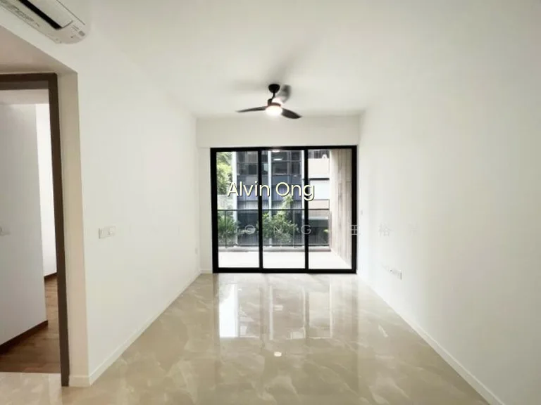Kent Ridge Hill Residences image 1 of 9