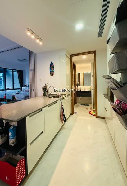 MARINA ONE RESIDENCES photo 3