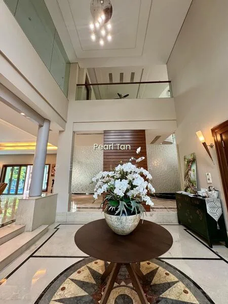 New Exclusive List! Modern 2 Sty Gcb, Huge Pool, 7 Beds- Ensuites. Pearl 9189 0081 image 1 of 10