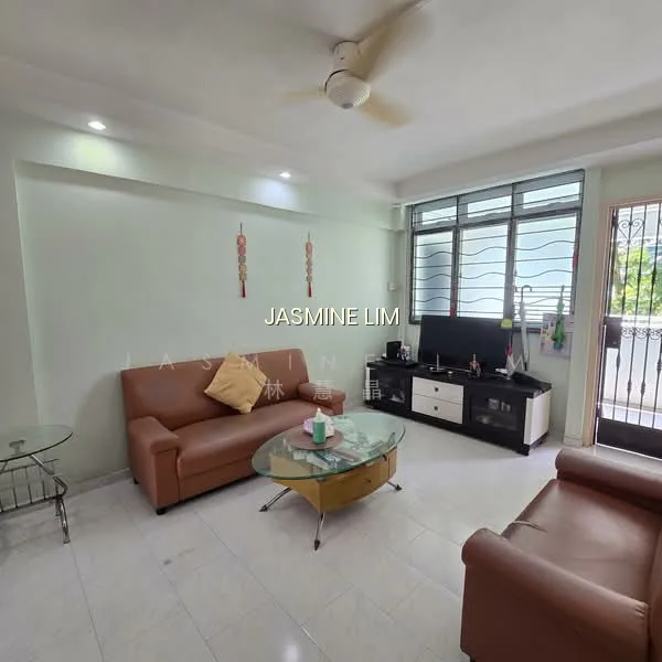 263 Yishun Street 22 image 1 of 9