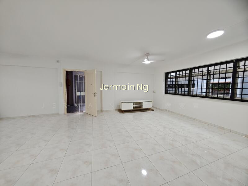 360 Tampines Street 34