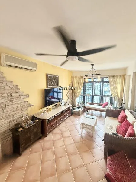 687B Choa Chu Kang Drive image 1 of 10