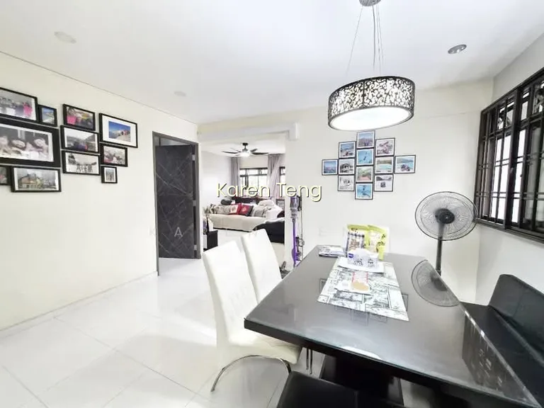 658A Jurong West Street 65 image 1 of 7