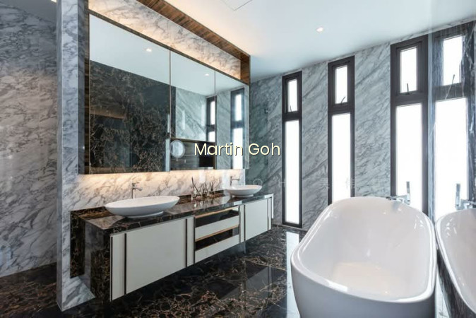 BARTLEY BUNGALOW ?MODERN WITH LIFT & POOL ?MOVE-IN READY!! photo 6