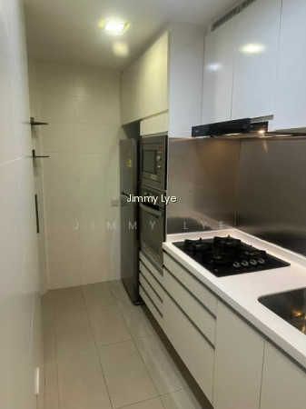 NATHAN RESIDENCES photo 5
