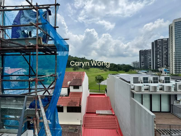 ❤️GIANT⚡️BRAND NEW 3 LVLS INTER-TERRACE W ATTIC AT HILLVIEW GREEN ESTATE photo 3