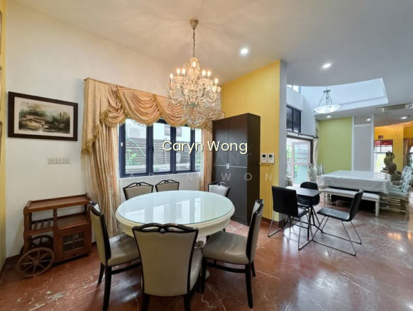 ❤️GIANT⚡️FREEHOLD 3-STOREY SEMI-D IN EAST COAST HILL W 8 BEDROOMS! photo 5
