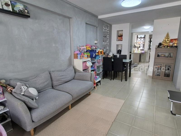 112 HO CHING ROAD photo 2