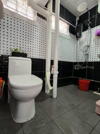 112 HO CHING ROAD photo 6