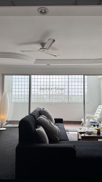 407 JURONG WEST STREET 42 photo 3