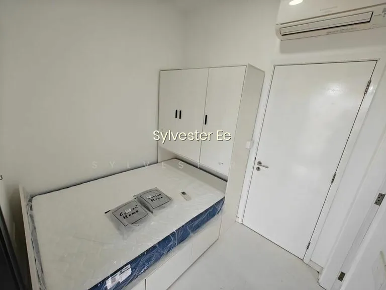 #1 Loft image 1 of 10