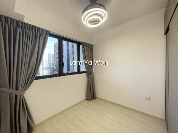 RIVERFRONT RESIDENCES photo 6