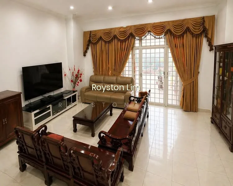 Loyang Villas image 1 of 10