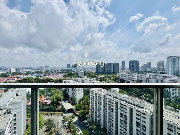 The Parc Condominium image 1 of 9