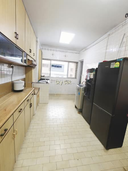 411 JURONG WEST STREET 42 photo 5