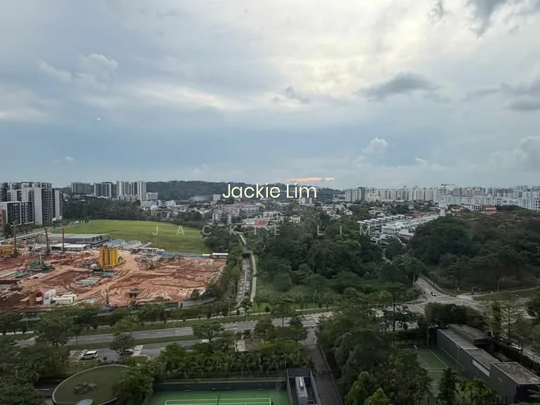 Foresque Residences image 1 of 10